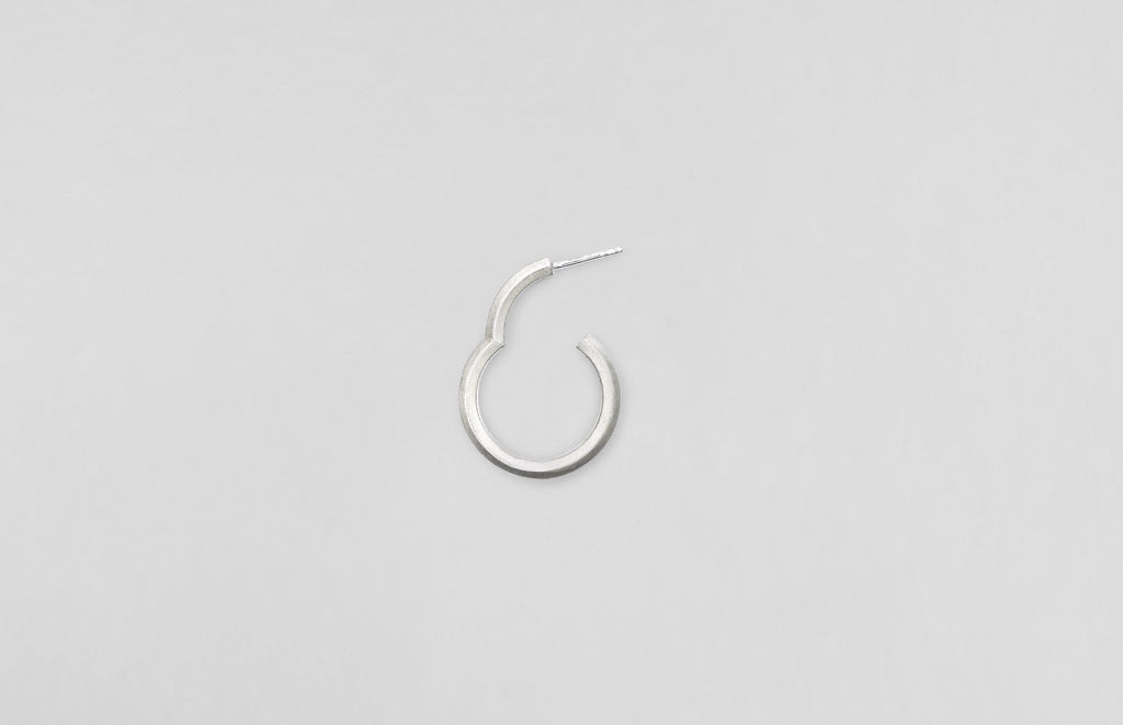 Handcrafted sustainable jewellery by Makiami made in Stockholm. A & shape sterling silver earring.